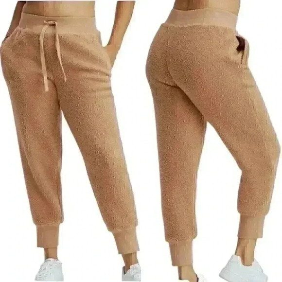 Fabletics Daria Sherpa Jogger 2X Desert Casual Loungewear Pull-On Pockets NWT - Picture 1 of 9